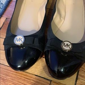 Michael Kors flats
